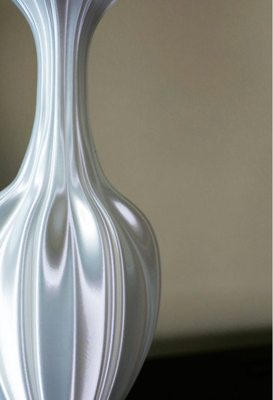 Eco-Friendly 3D Printed Silk Satin Vase Orientale Style Decor
