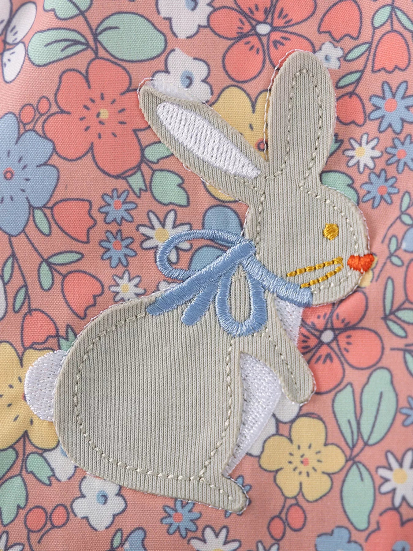 220a2695ecba4cb89cb7e5493f192445-Max-Origin